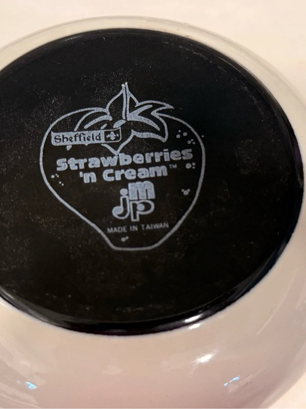 Sheffield Strawberries 'n Cream Enameled Butter Warmer Milk Pan